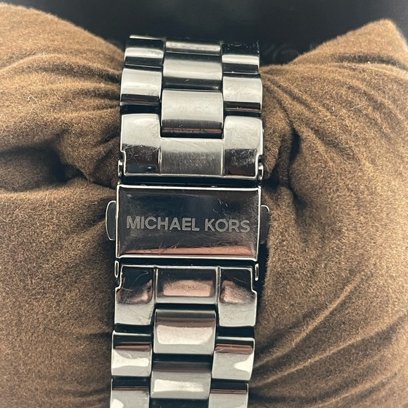 Michael Kors MK-5170 Stainless Steel Chronograph Watch 10ATM Box + Links - Picture 5 of 8